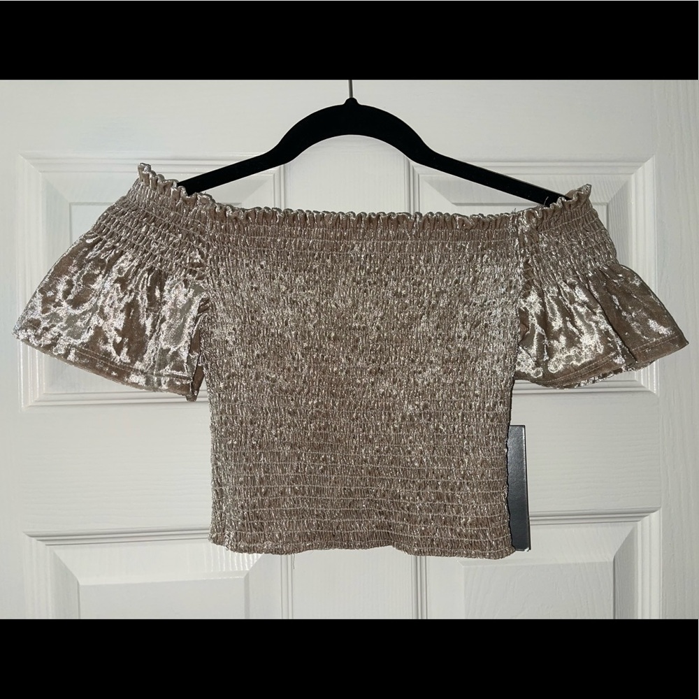 Lulu’s velvet top